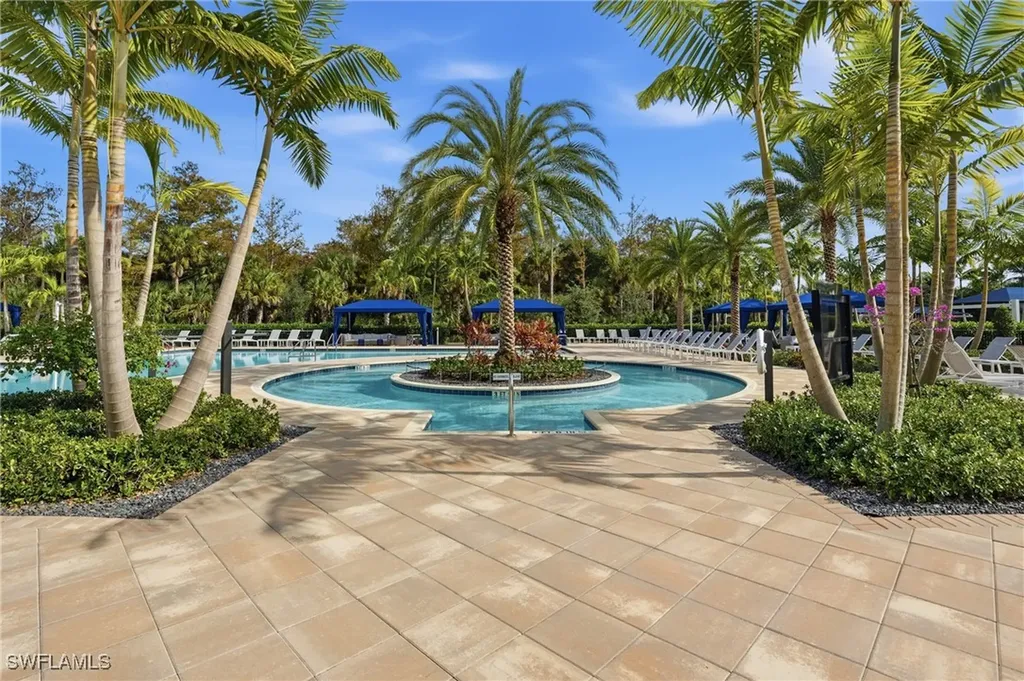 11394 Jacaranda Drive Naples FL 34120