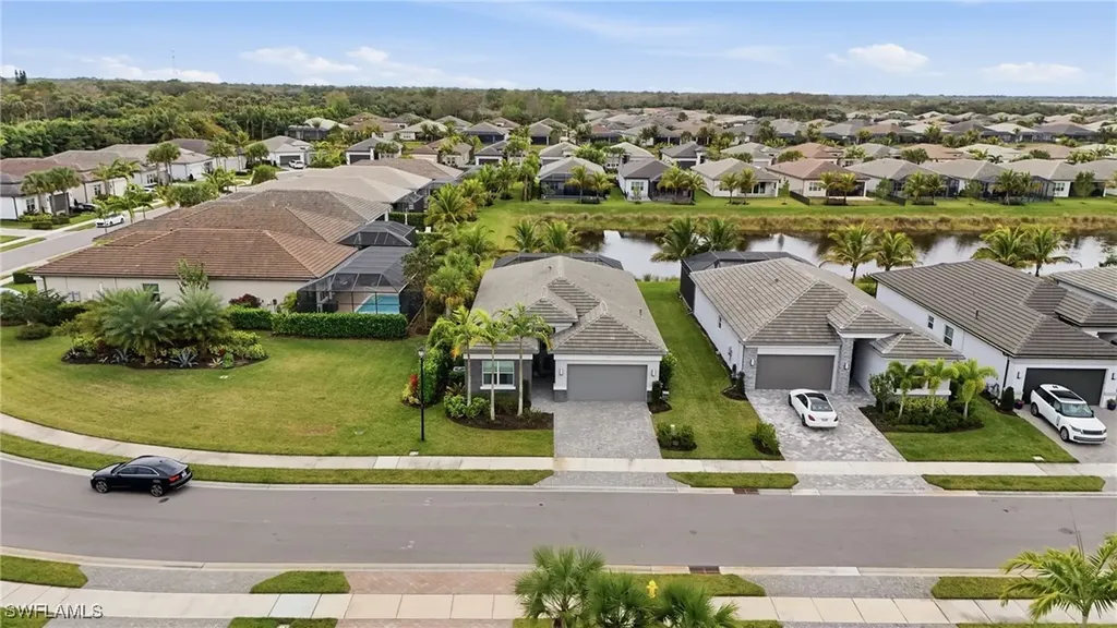 11394 Jacaranda Drive Naples FL 34120