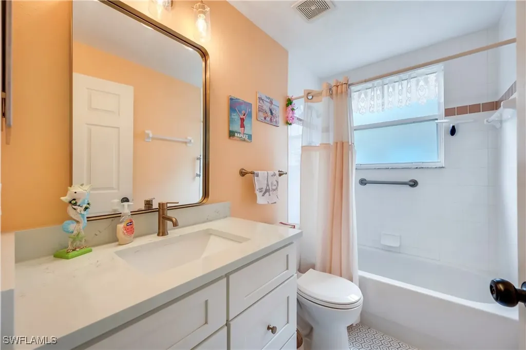 2453 Millcreek Lane N Naples FL 34119