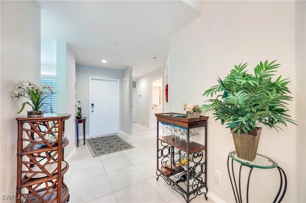 2453 Millcreek Lane N Naples FL 34119