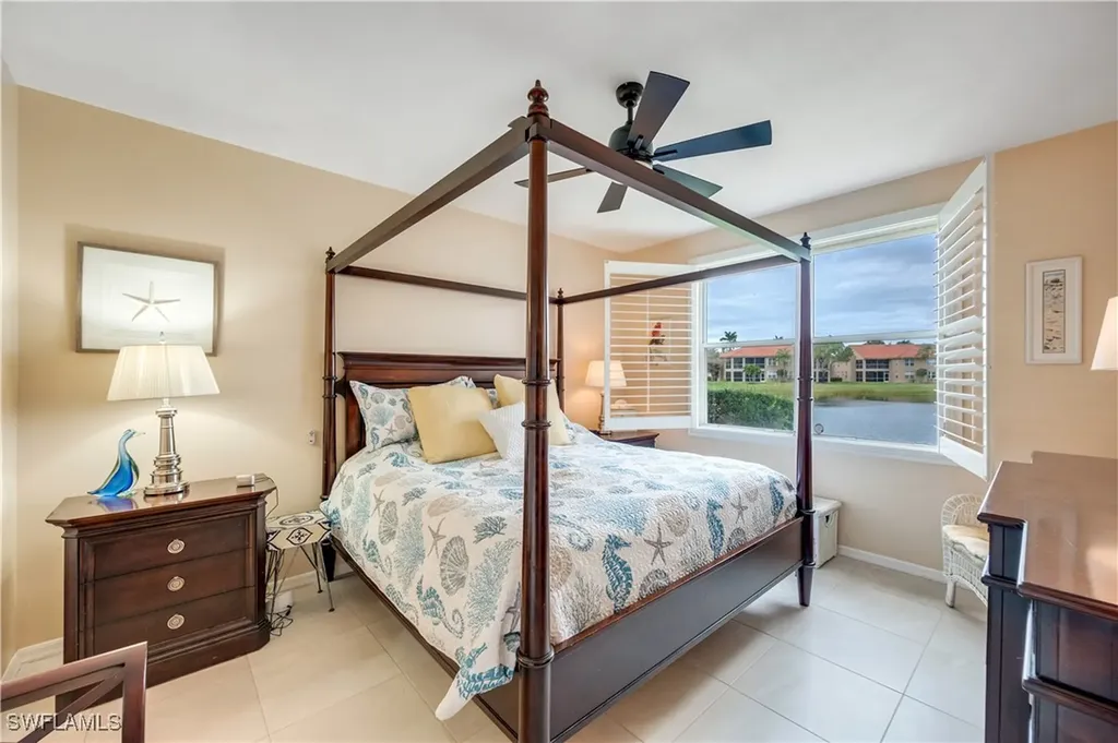 2453 Millcreek Lane N Naples FL 34119