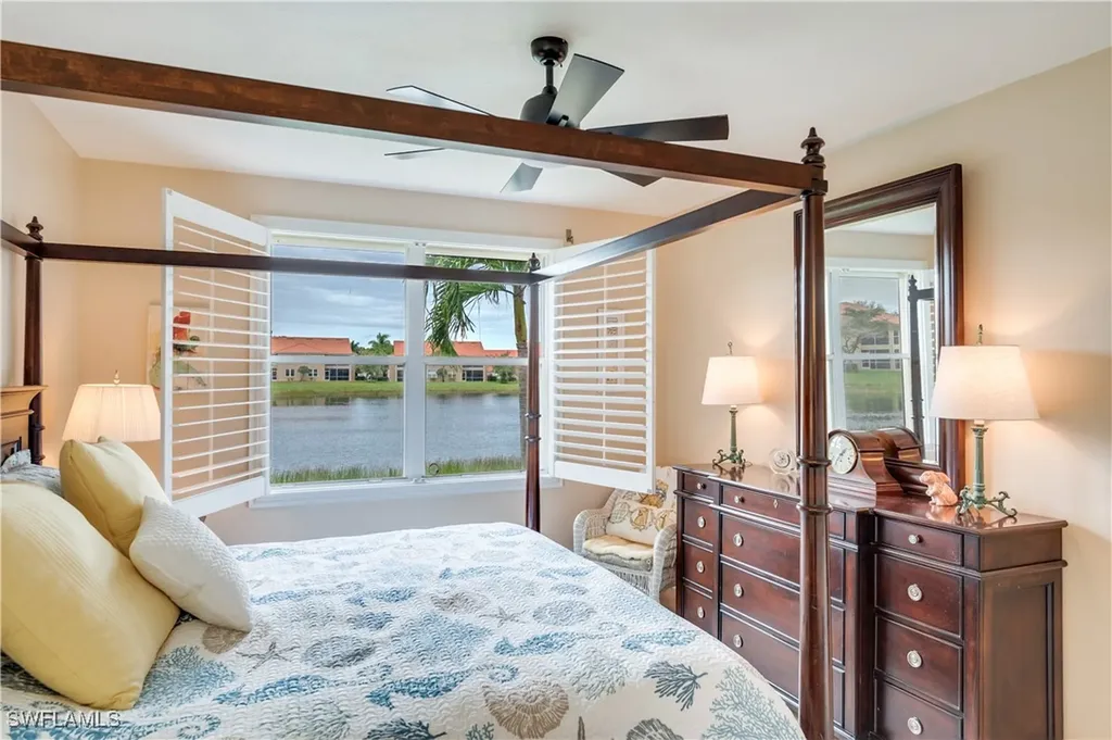 2453 Millcreek Lane N Naples FL 34119