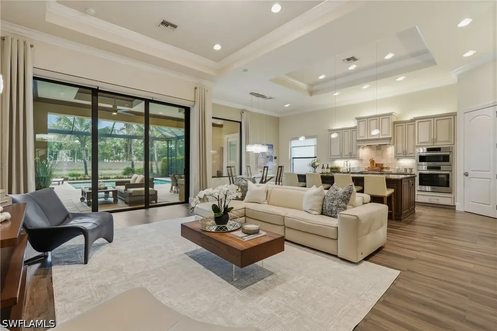 11821 Via Cassina Court Miromar Lakes FL 33913