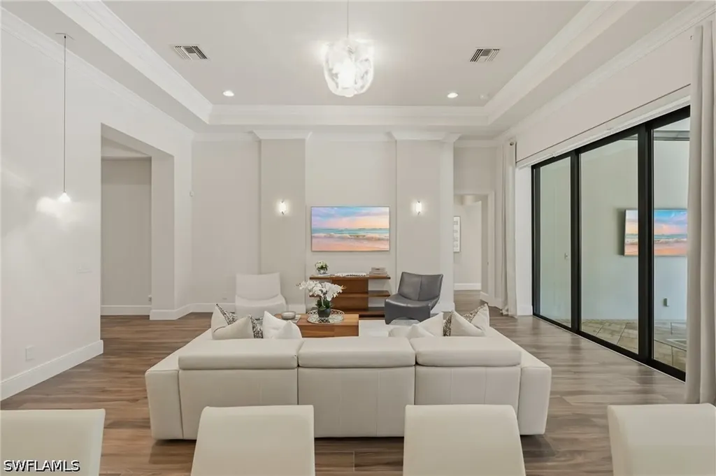 11821 Via Cassina Court Miromar Lakes FL 33913