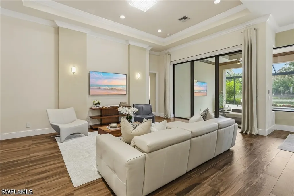 11821 Via Cassina Court Miromar Lakes FL 33913