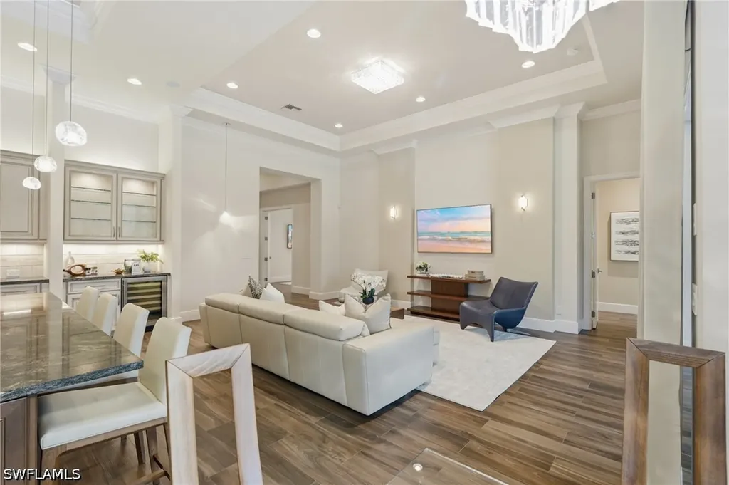 11821 Via Cassina Court Miromar Lakes FL 33913