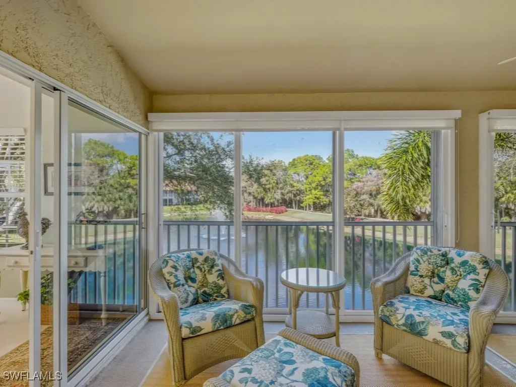 5640 Sandlewood Court Naples FL 34110