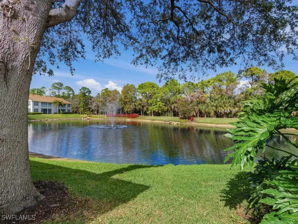 5640 Sandlewood Court Naples FL 34110