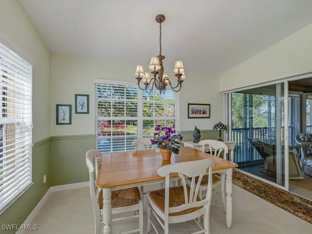 5640 Sandlewood Court Naples FL 34110