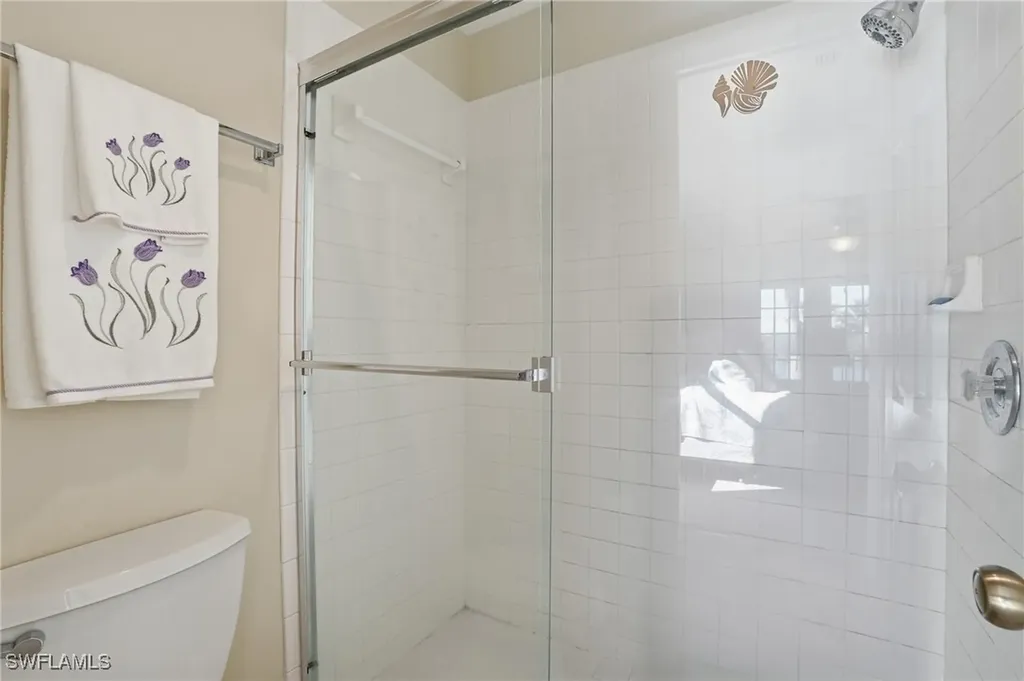 1175 Mainsail Drive Naples FL 34114