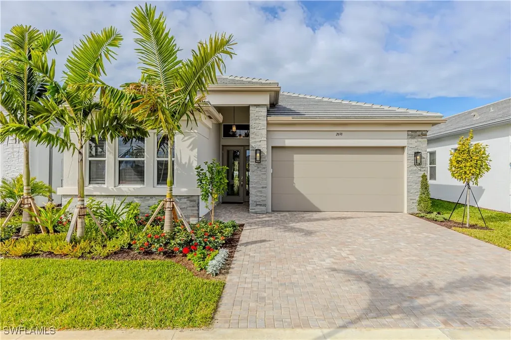 2691 Ridgecrest Place Naples FL 34112