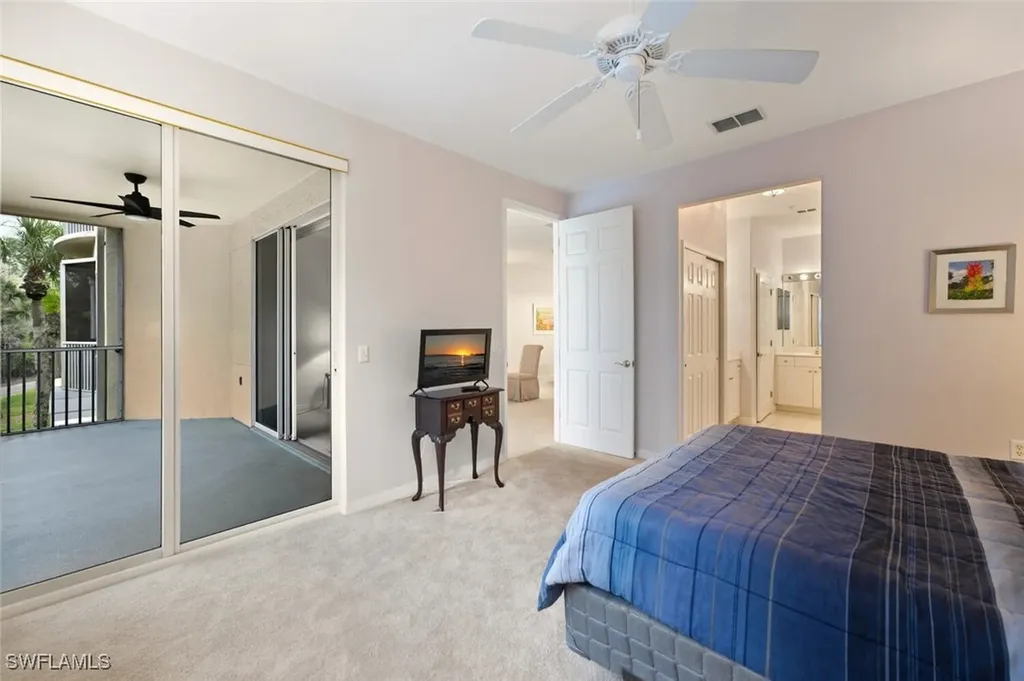 4843 Hampshire Court Naples FL 34112