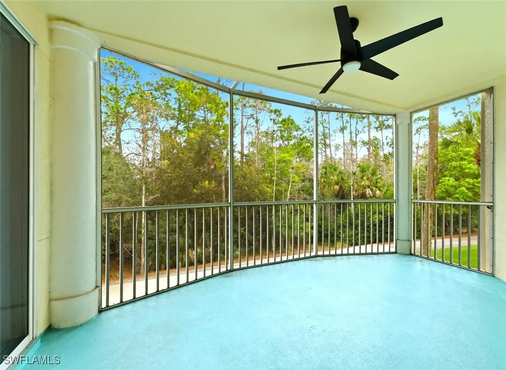 4843 Hampshire Court Naples FL 34112