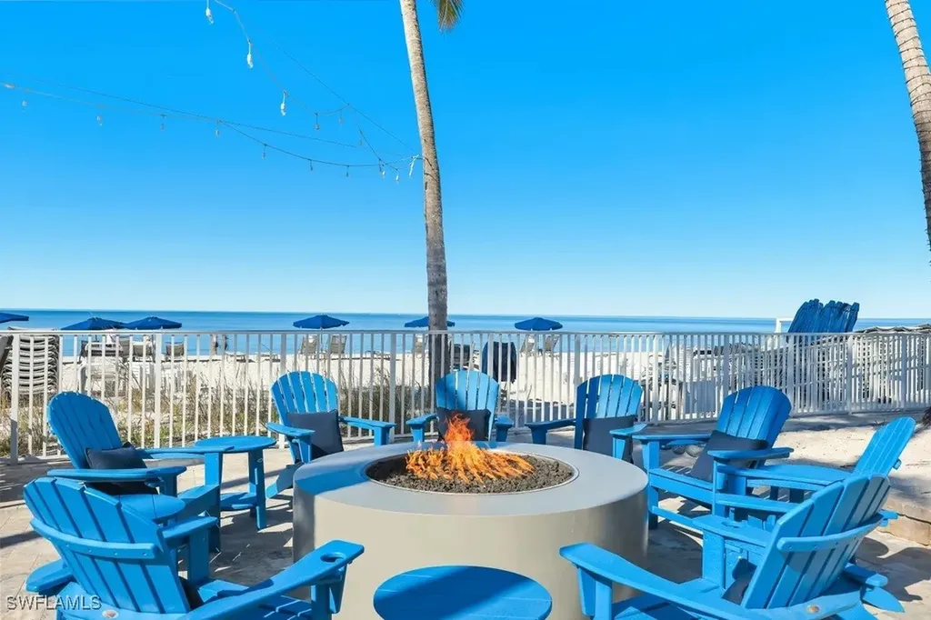 265 Indies Way Naples FL 34110