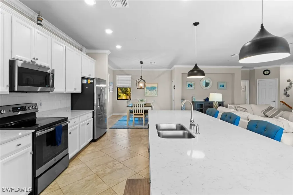 17311 Cherrywood Court Bonita Springs FL 34135