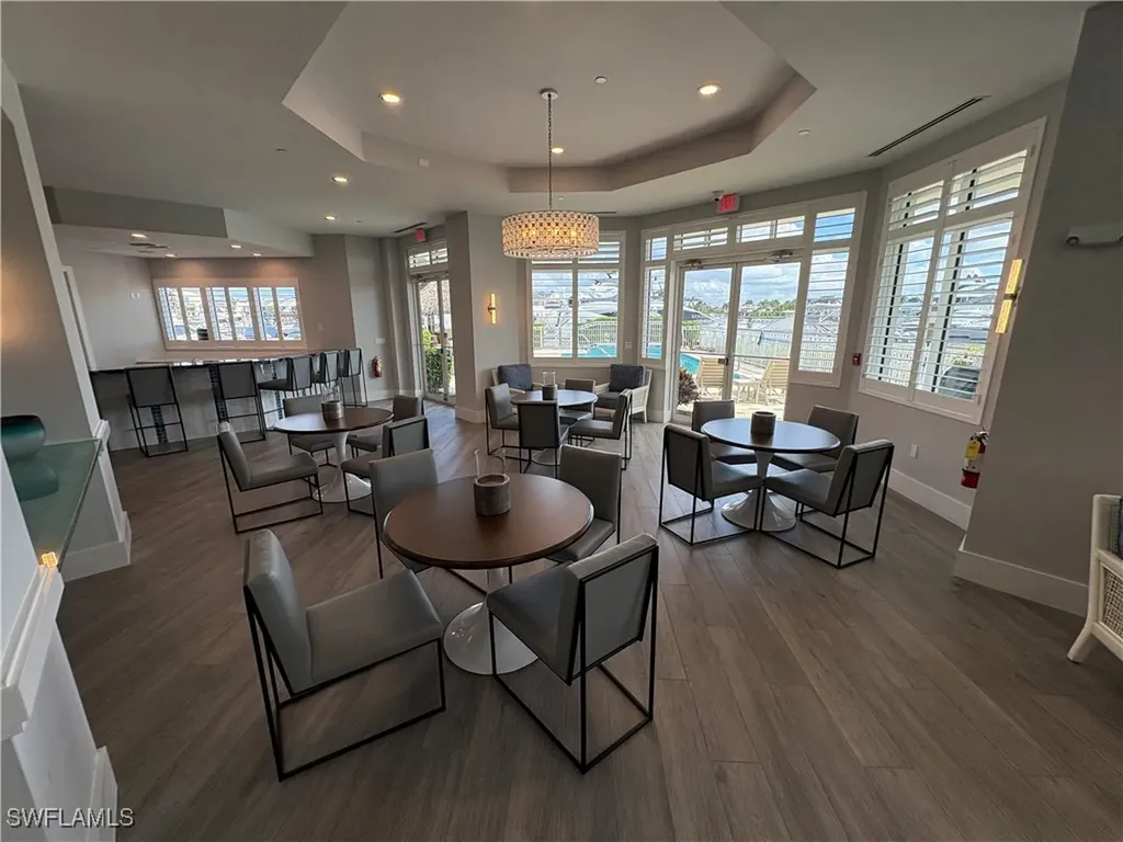 891 10th Street S Naples FL 34102