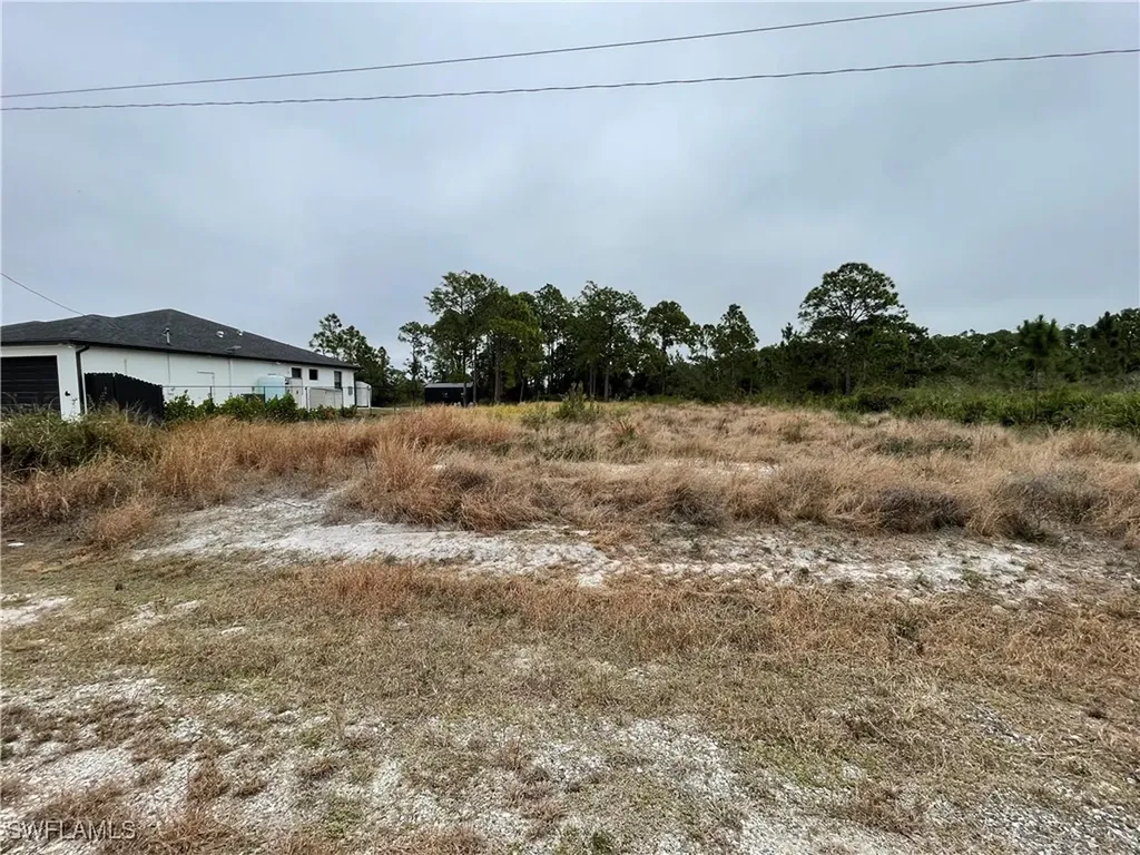1516 Pine Avenue Lehigh Acres FL 33972