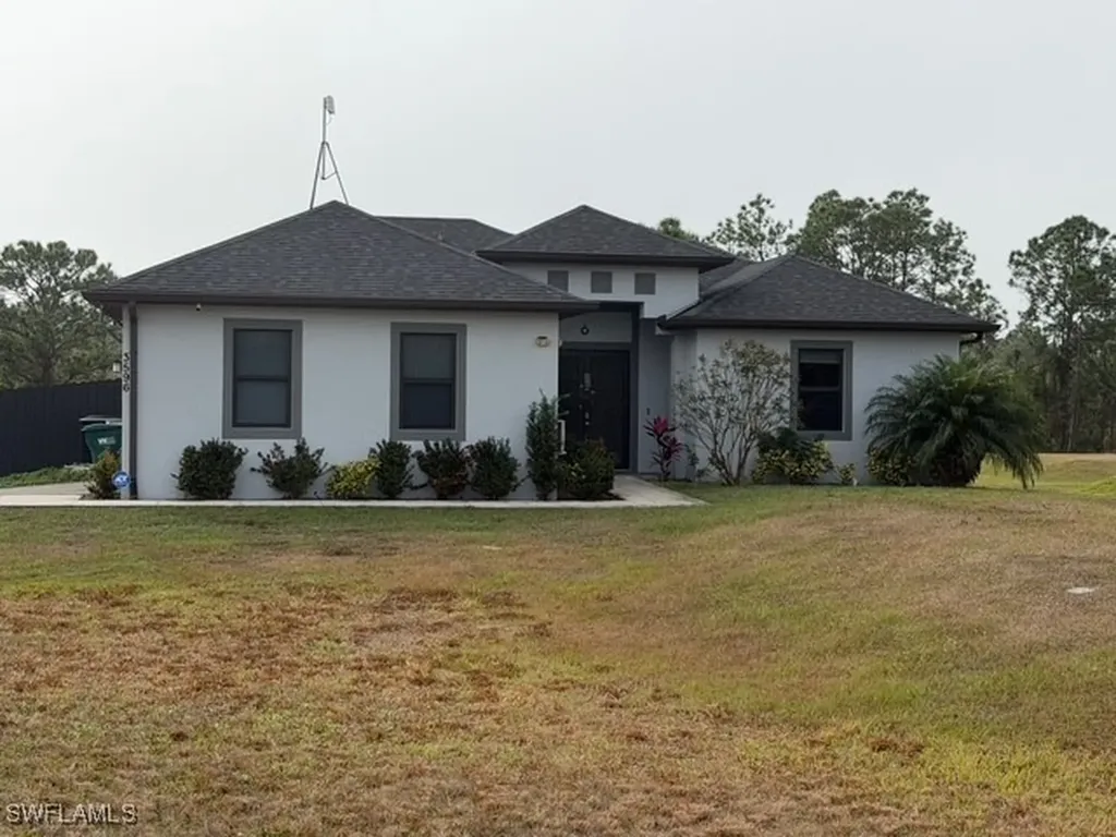 3596 66th Avenue NE Naples FL 34120