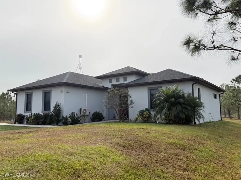 3596 66th Avenue NE Naples FL 34120