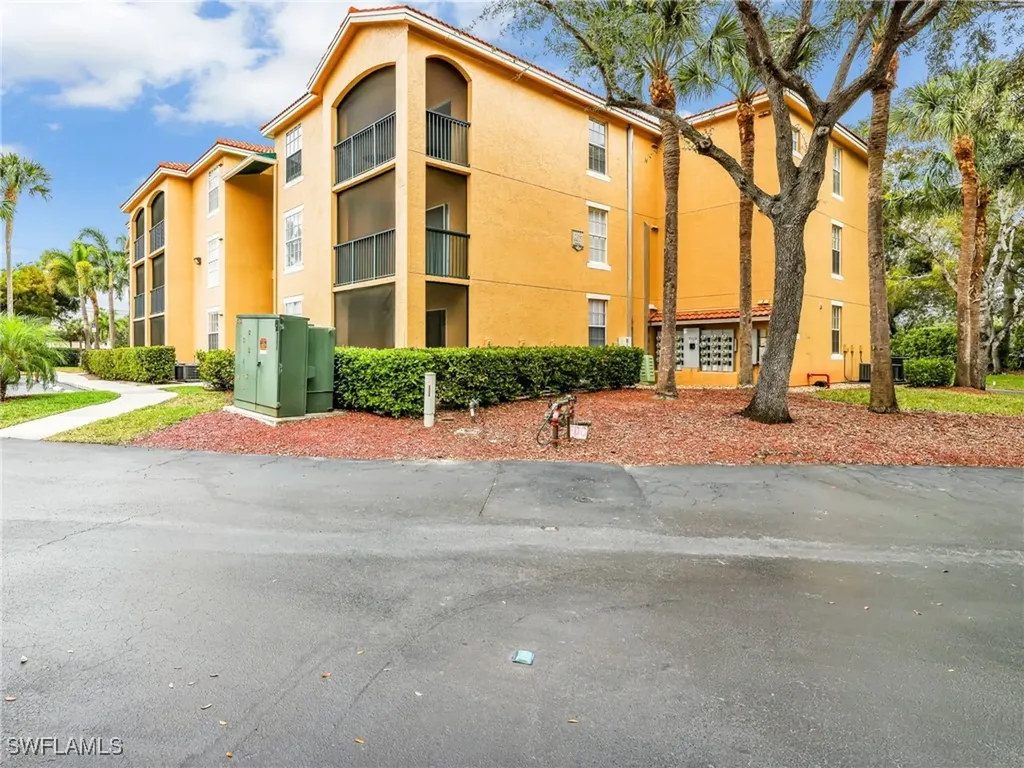 8617 River Homes Lane Bonita Springs FL 34135