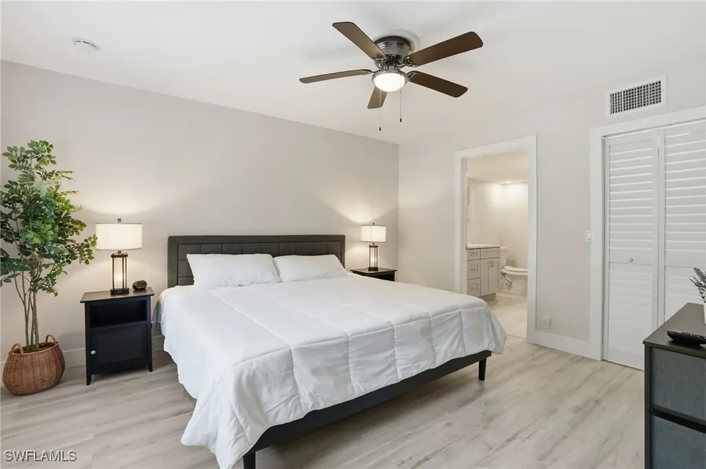 7797 Esmeralda Way Naples FL 34109