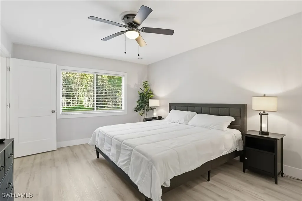 7797 Esmeralda Way Naples FL 34109