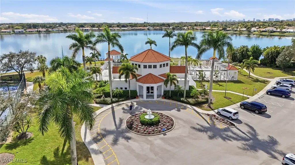 7797 Esmeralda Way Naples FL 34109