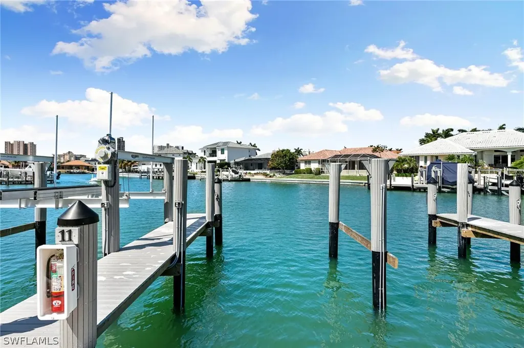 860 Panama Court Marco Island FL 34145