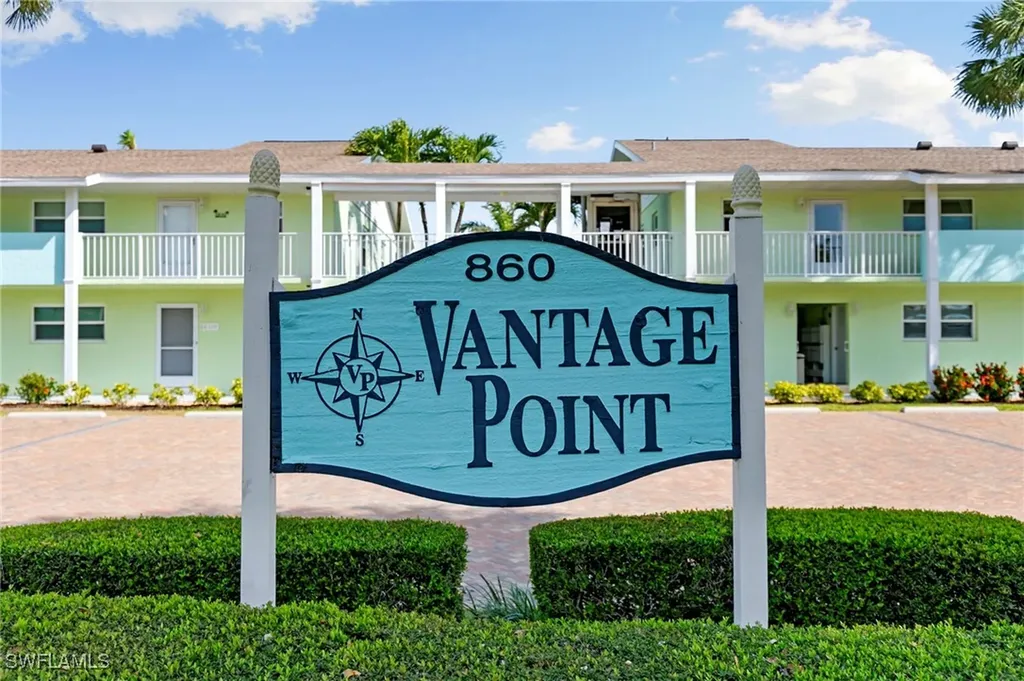 860 Panama Court Marco Island FL 34145