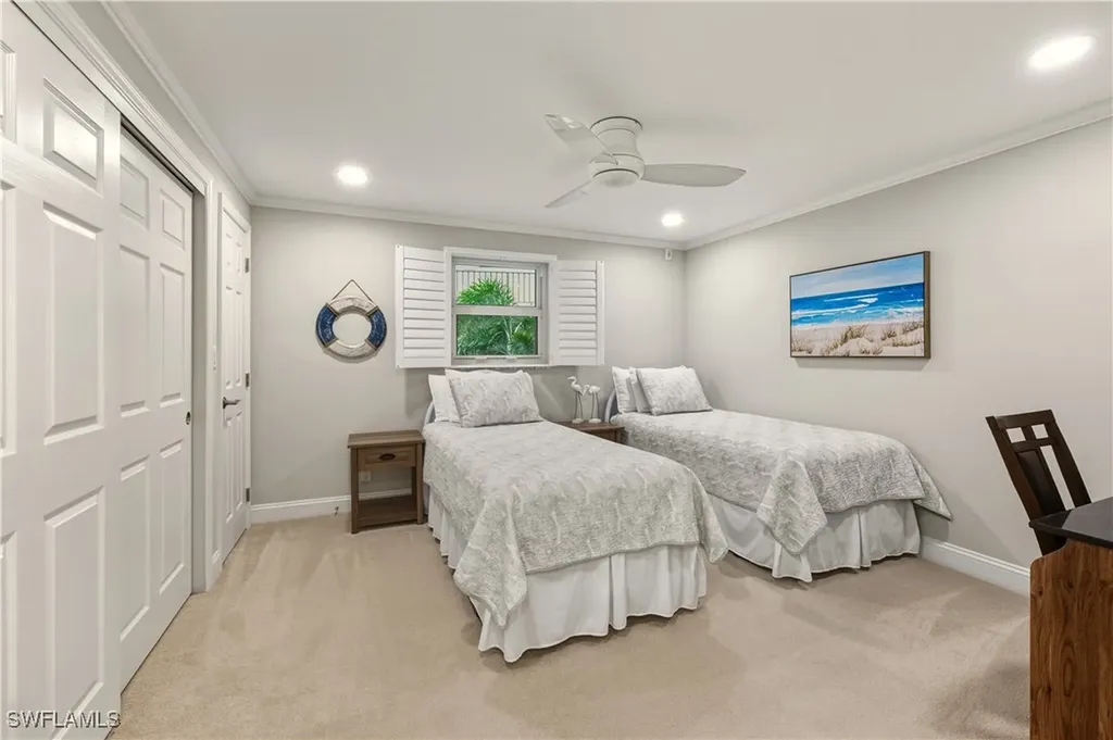 222 Harbour Drive Naples FL 34103