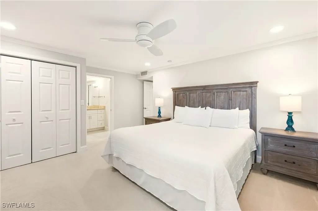 222 Harbour Drive Naples FL 34103