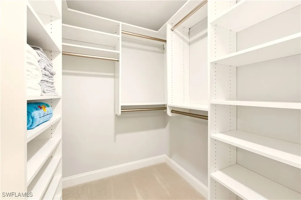 222 Harbour Drive Naples FL 34103