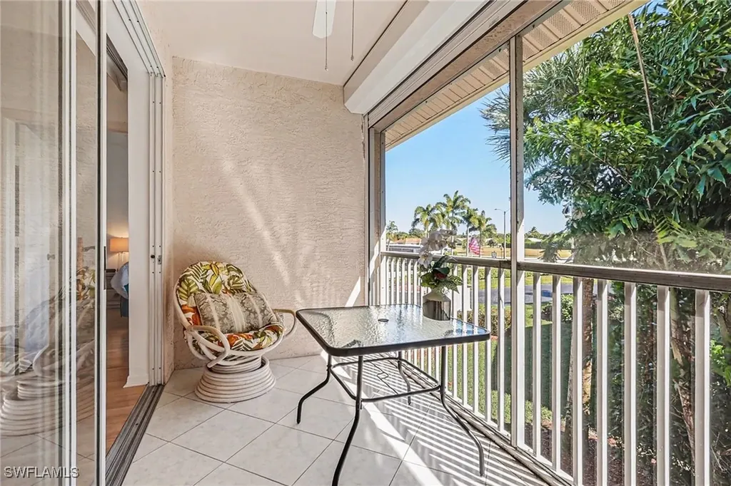 326 Bradstrom Circle Naples FL 34113