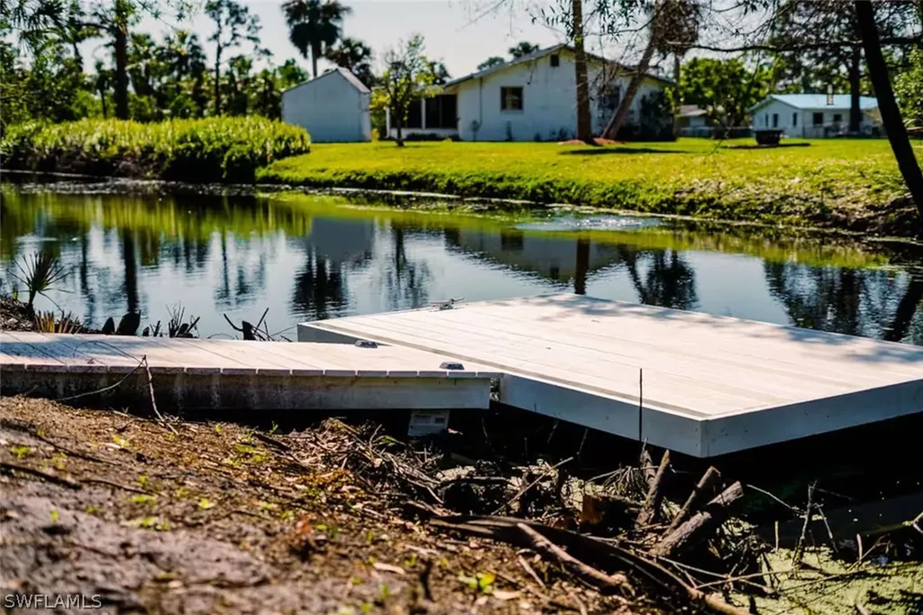 23302/23310 Robin Drive Punta Gorda FL 33980