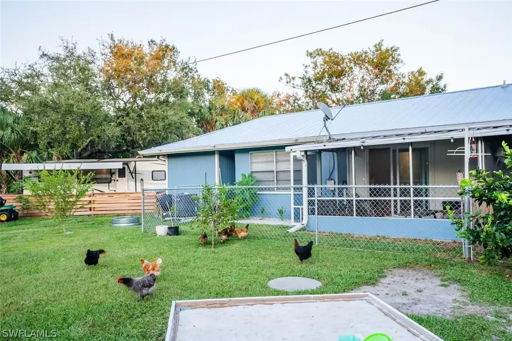 23302/23310 Robin Drive Punta Gorda FL 33980
