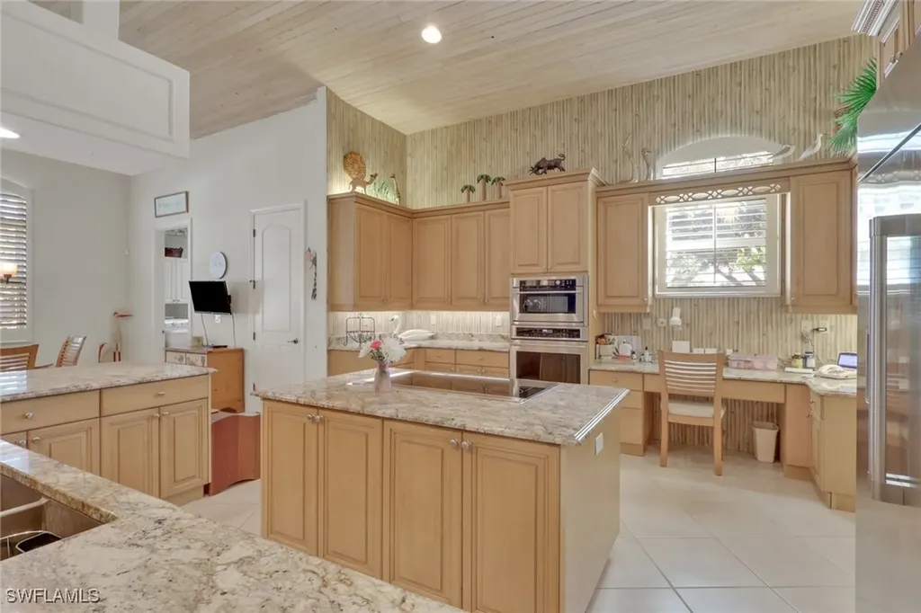 435 Terracina Way Naples FL 34119