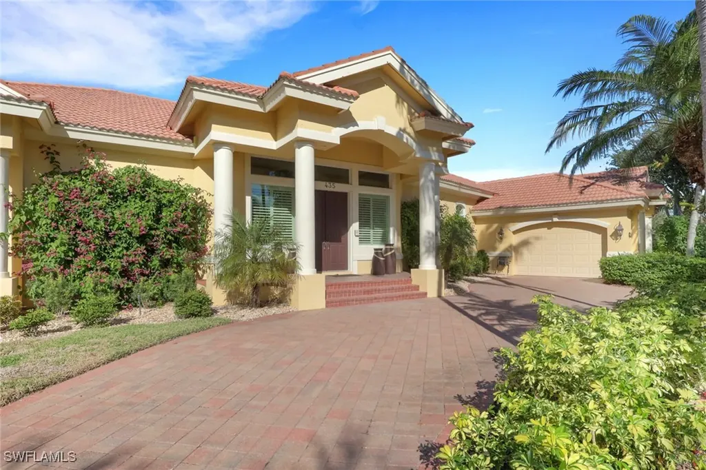 435 Terracina Way Naples FL 34119