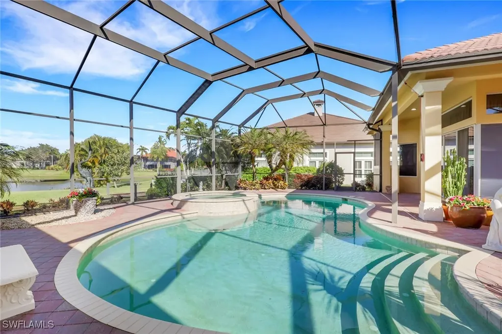 435 Terracina Way Naples FL 34119