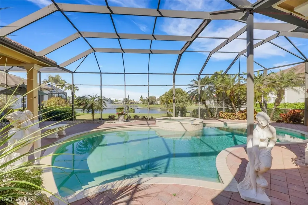 435 Terracina Way Naples FL 34119