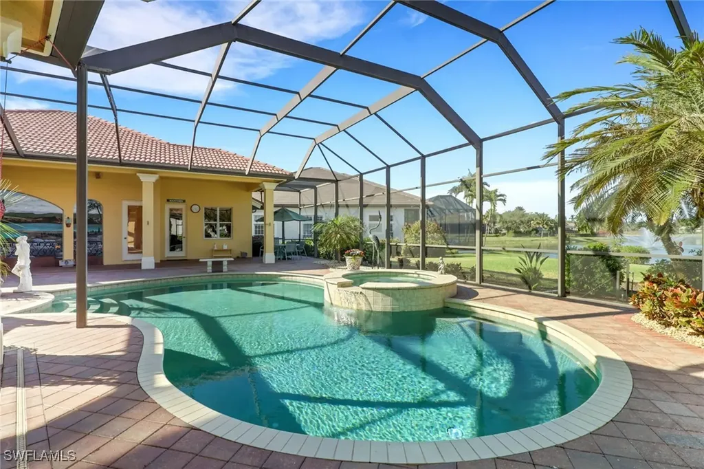 435 Terracina Way Naples FL 34119