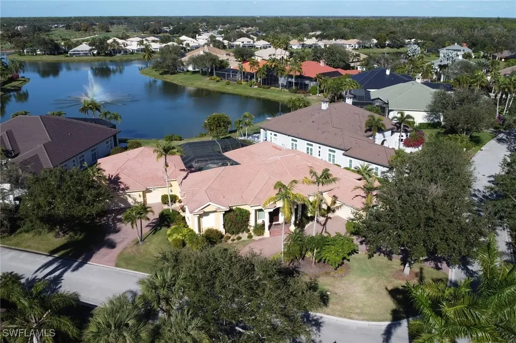 435 Terracina Way Naples FL 34119