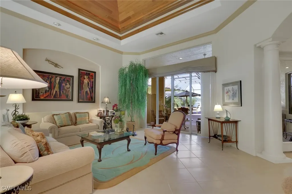 435 Terracina Way Naples FL 34119