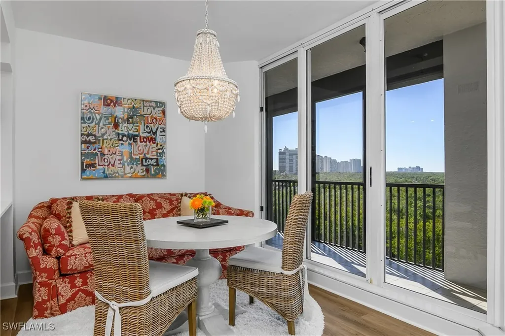 8990 Bay Colony Drive Naples FL 34108