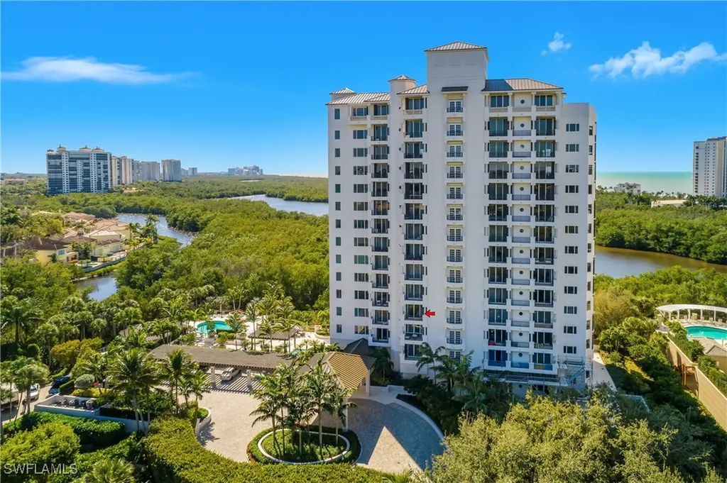 8990 Bay Colony Drive Naples FL 34108