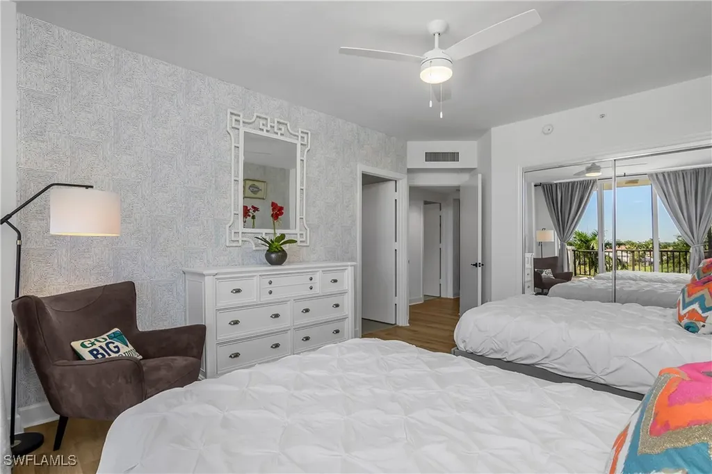 8990 Bay Colony Drive Naples FL 34108