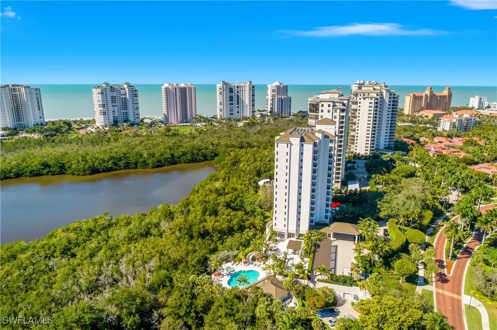 8990 Bay Colony Drive Naples FL 34108