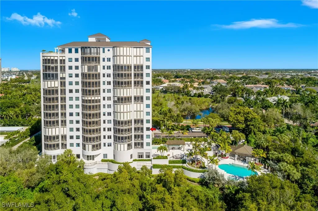 8990 Bay Colony Drive Naples FL 34108