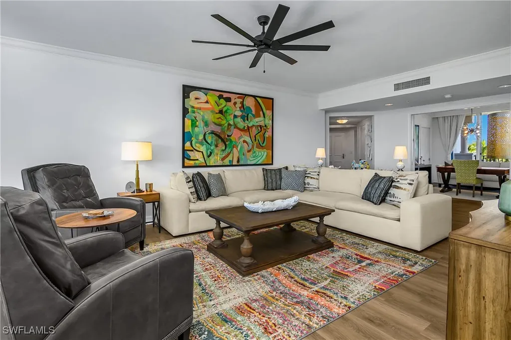 8990 Bay Colony Drive Naples FL 34108