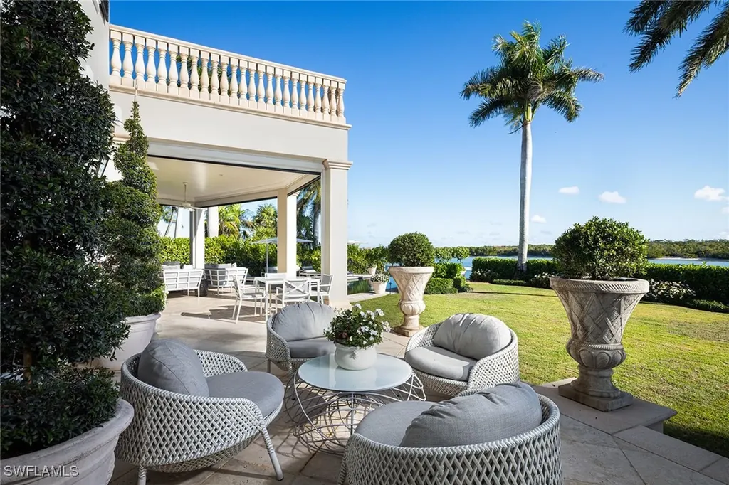 1975 Galleon Drive Naples FL 34102