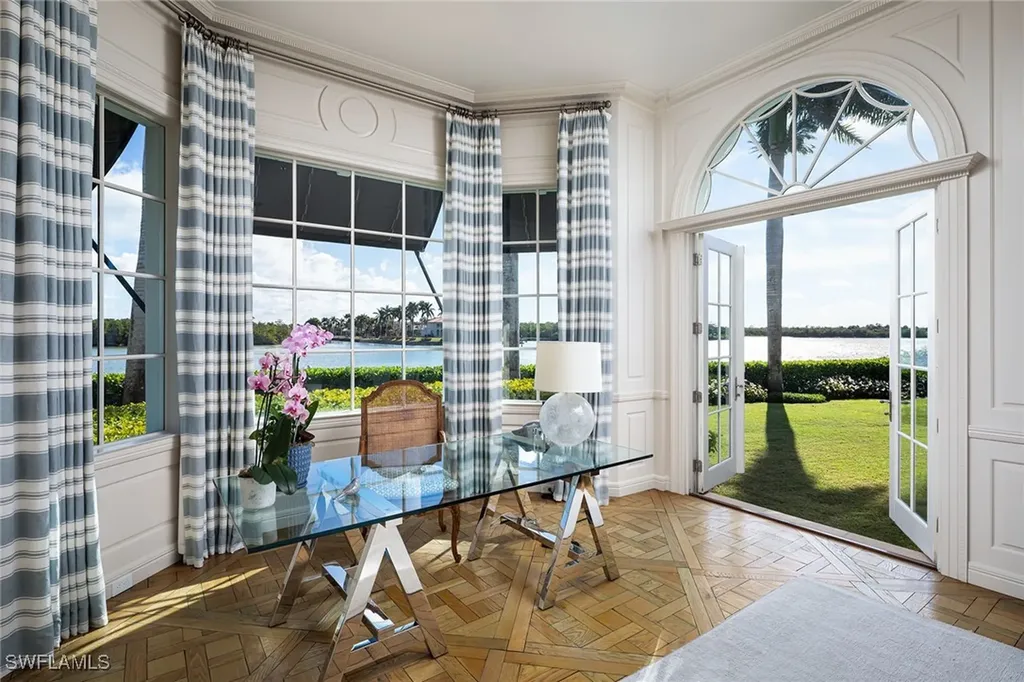 1975 Galleon Drive Naples FL 34102